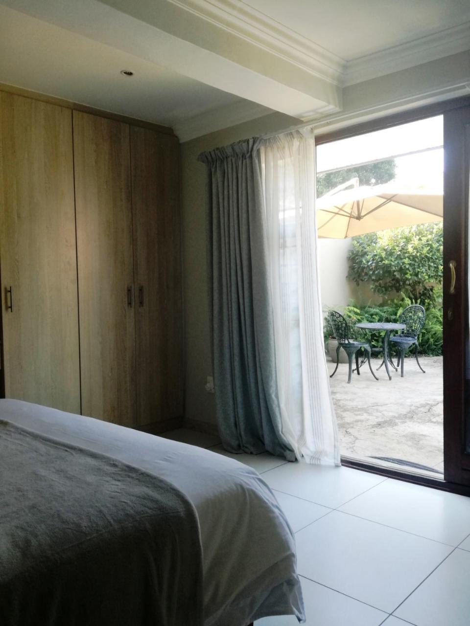 Dunton Guest House Johannesburg Eksteriør bilde